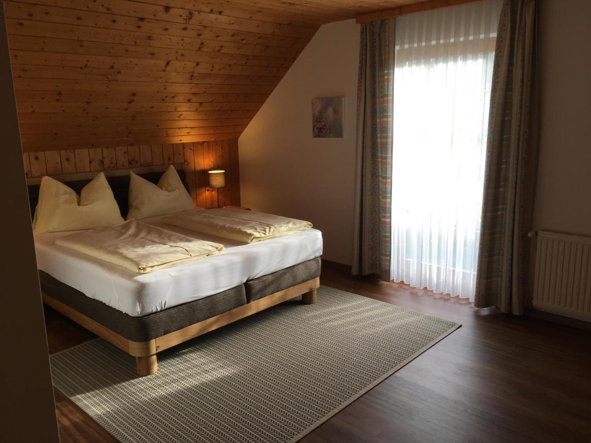 Bed and Breakfast Gerstbreinhof Bad St. Leonhard im Lavanttal Exterior foto